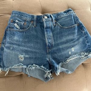Levi 501 cutoff shorts